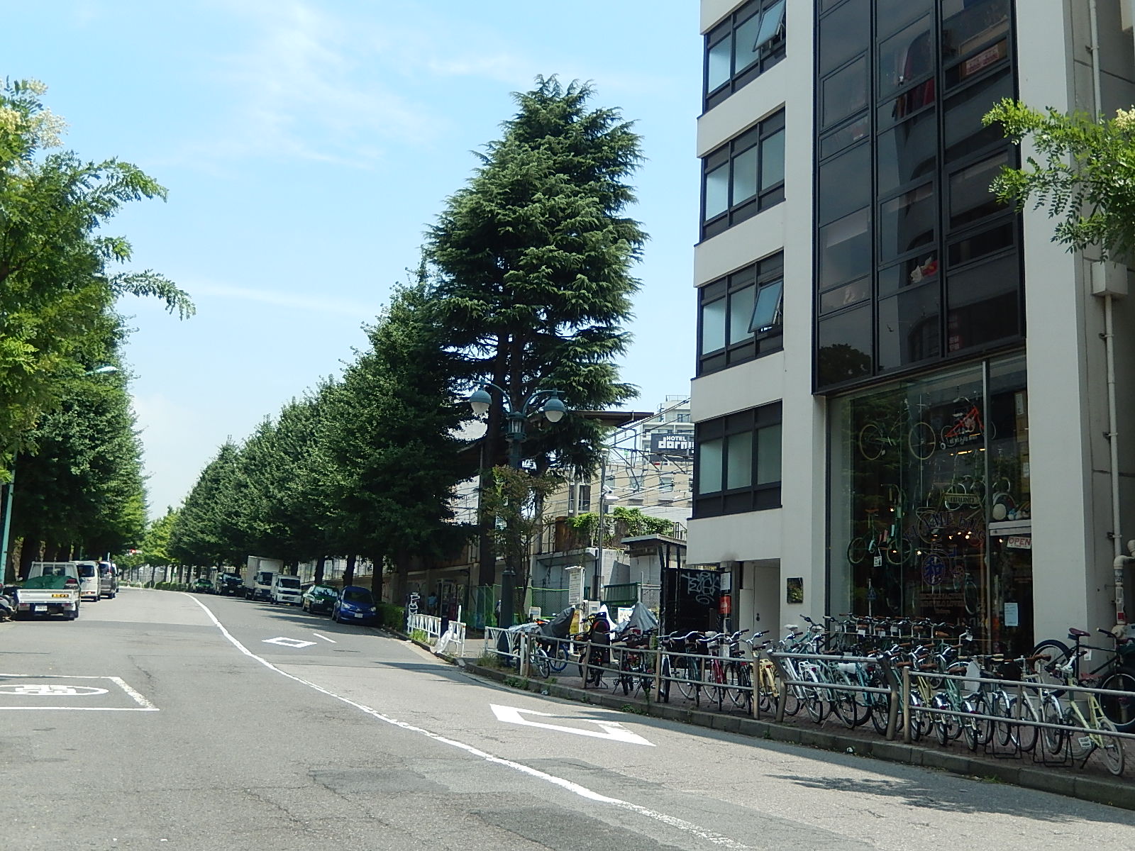 7月29日　渋谷　原宿　の自転車屋　FLAME bike前です_e0188759_1129255.jpg