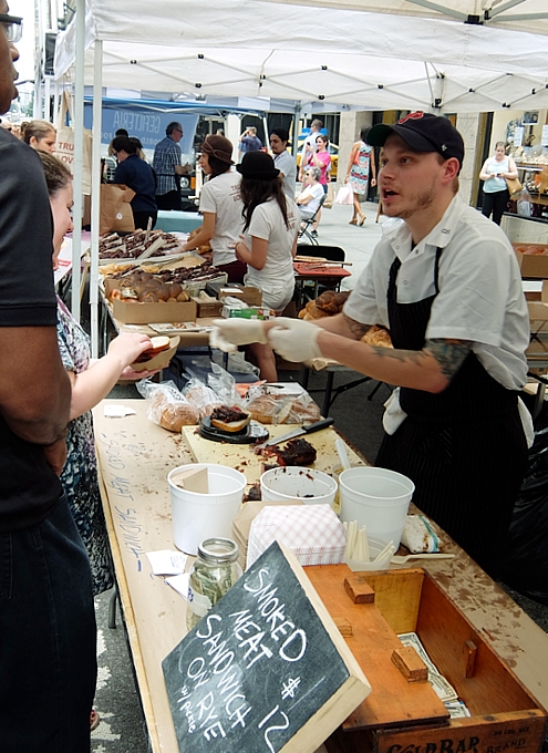 NYのストリート・フェアで世界の食文化を楽しもう Taste of Jewish Culture_b0007805_22202680.jpg