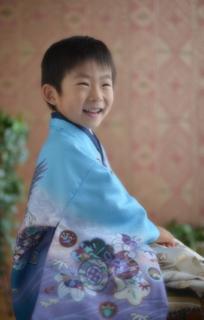 本番でお詣りする宇倍神社でもこのとおり....いい笑顔...._b0194185_2322311.jpg