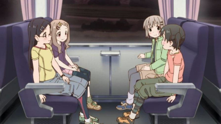 「ヤマノススメセカンドシーズン」は鉄道のススメ、ホリデー快速富士山号登場です。（第０４話）_e0304702_22180875.jpg