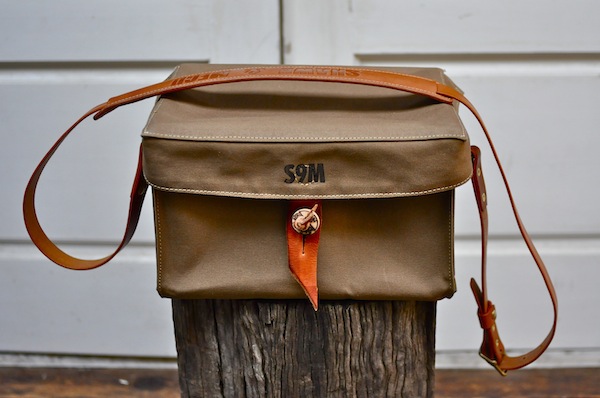 canvas camera bag_b0172633_22543181.jpg