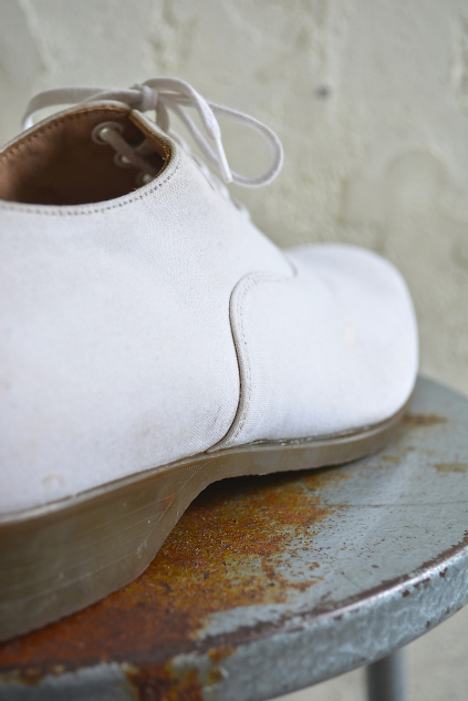 U.K. army white shoes_f0226051_136913.jpg