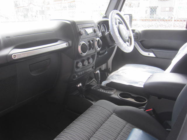 JK ラングラー アンリミテッド 中古車 注文販売ご依頼車両_b0123820_9524672.jpg