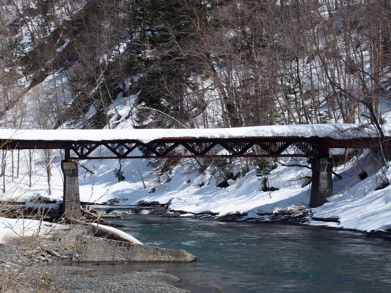 2014.04.12　小巻沢林道橋_a0225740_23115230.jpg