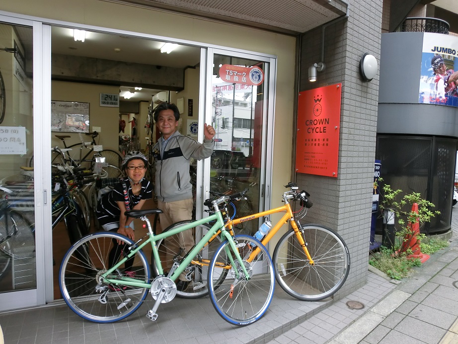 先日の一台・・・四台!?_c0316555_22453495.jpg