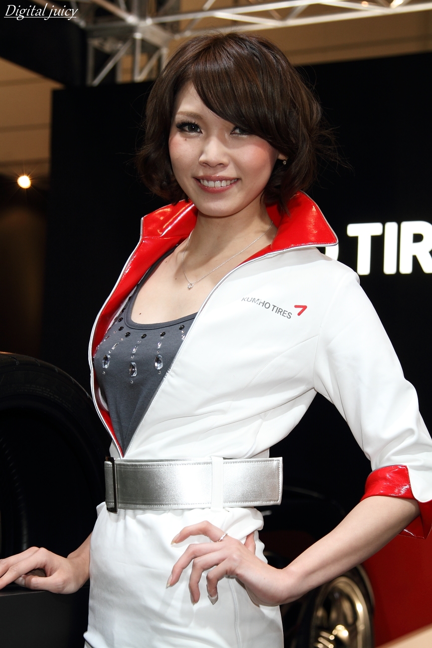 永瀬かな 長沼加奈子 さん クムホタイヤジャパン ブース Digital Juicy 永瀬かな 長沼加奈子 さん クムホタイヤジャパン ブース Digital Juicy