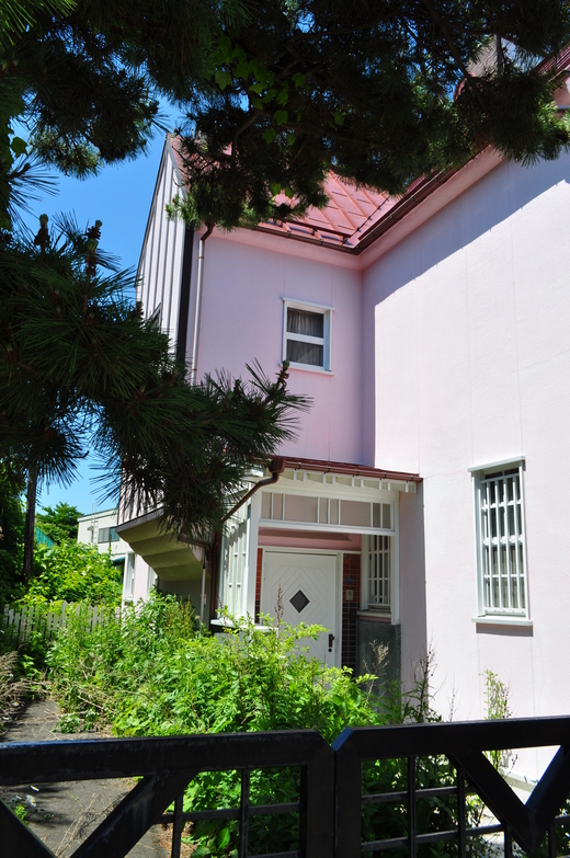 函館元町の旧亀井喜一郎邸(建築家・関根要太郎函館作品再訪、その3)_f0142606_12413815.jpg