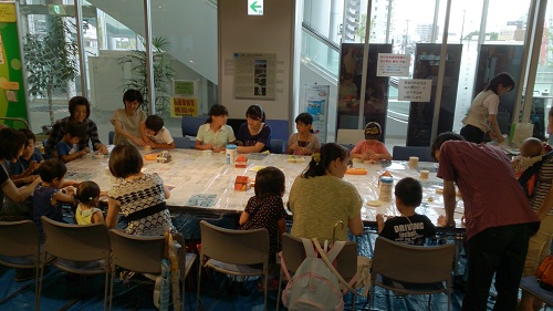 ロマン講座 恐竜編 紙粘土でアンモナイトを作ろう!_b0228113_14160380.jpg