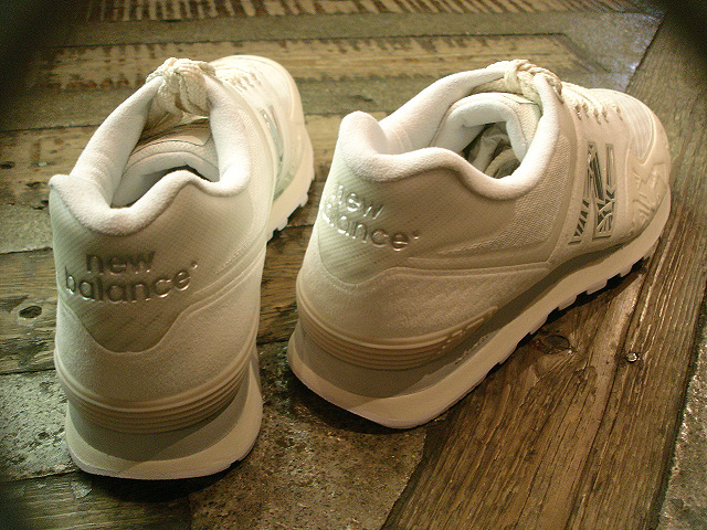 NEW : new balance [ML574] \"XWH & XBB\" LIMITED EDITION !!_a0132147_2250385.jpg