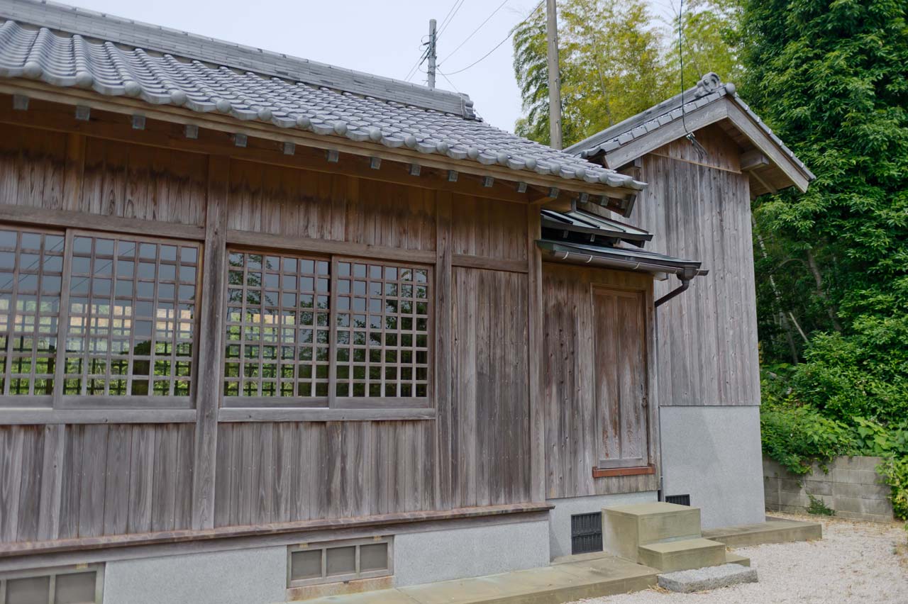 花掛神社　福岡県糸島市志摩西貝塚_b0023047_08132727.jpg