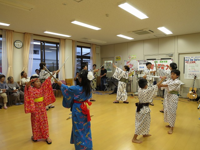 介護センター「げんき」で元気に夏祭り_b0326483_00192450.jpg