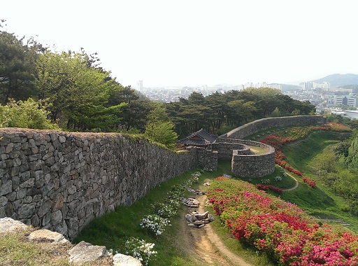 ビョンちゃんツアー　コチャン編！　⑤　高敞邑城（고창읍성）_a0140305_1434649.jpg