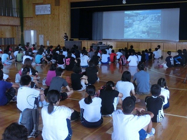 新しい富士市青少年体験交流事業「キズナ無限∞の島」の事前研修会_f0141310_821834.jpg