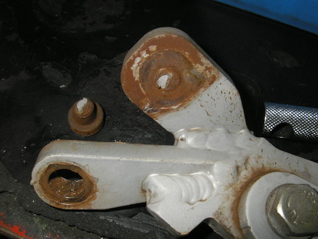 KTM 軽整備と継続検査_e0218639_13493452.jpg