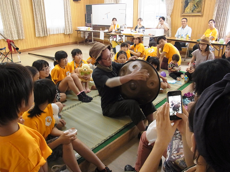 d0238083_1304316.png