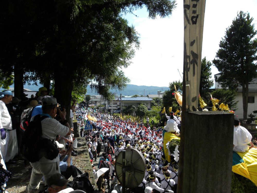 諏訪大社・下社遷座祭(お舟祭り)・・・(2)_b0329588_08024766.jpg