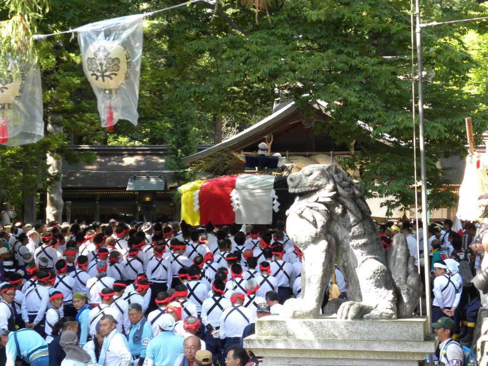 諏訪大社・下社遷座祭(お舟祭り)・・・(2)_b0329588_08033365.jpg