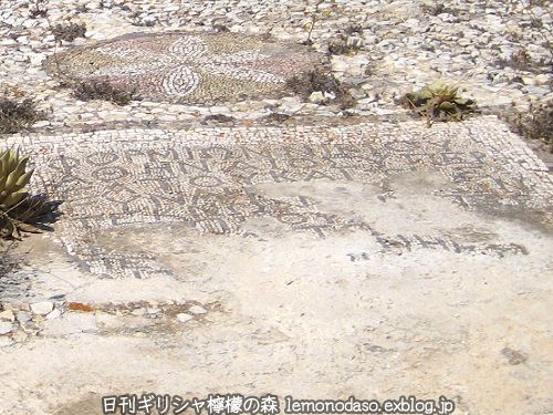 ディロス島のシリアの神々の聖域　アタルガティス女神とハダド神_c0010496_23114449.jpg