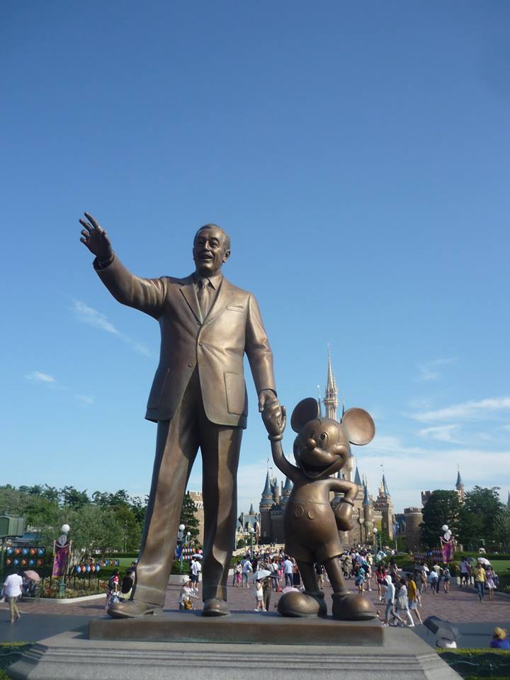 お誕生日は　Magic Kingdom 魔法の国　東京ディズニーランド (Tokyo Disneyland)へⅠ♪•*¨*•.¸¸♪♡✝_a0053662_22573935.jpg