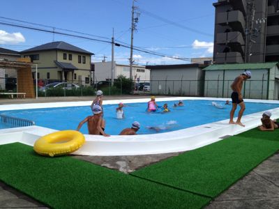 プール日和🏊_e0254065_1440392.jpg