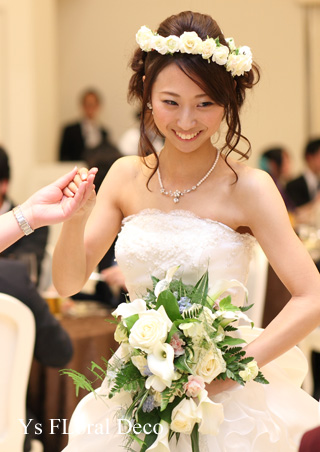 白いお花の花冠 アニヴェルセル東京ベイさんへ_b0113510_0362964.jpg