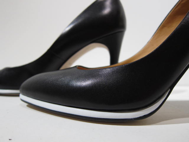 Sellenatela?のheel pumps_f0170424_9525320.jpg