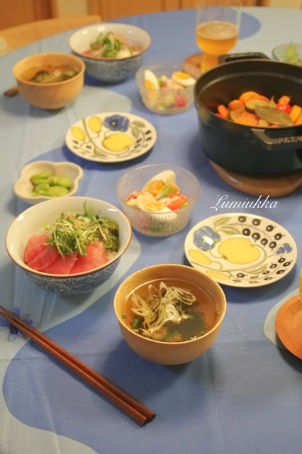 まぐろの漬け丼と夏野菜の炒め煮のごはん_f0283729_22101728.jpg