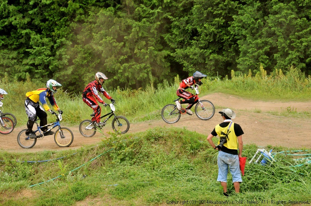  ２０１４JOSF緑山８月定期戦VOL9：BMX１４オーバー決勝　動画あり_b0065730_20282076.jpg