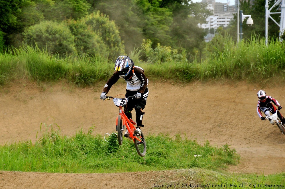  ２０１４JOSF緑山８月定期戦VOL9：BMX１４オーバー決勝　動画あり_b0065730_20293237.jpg