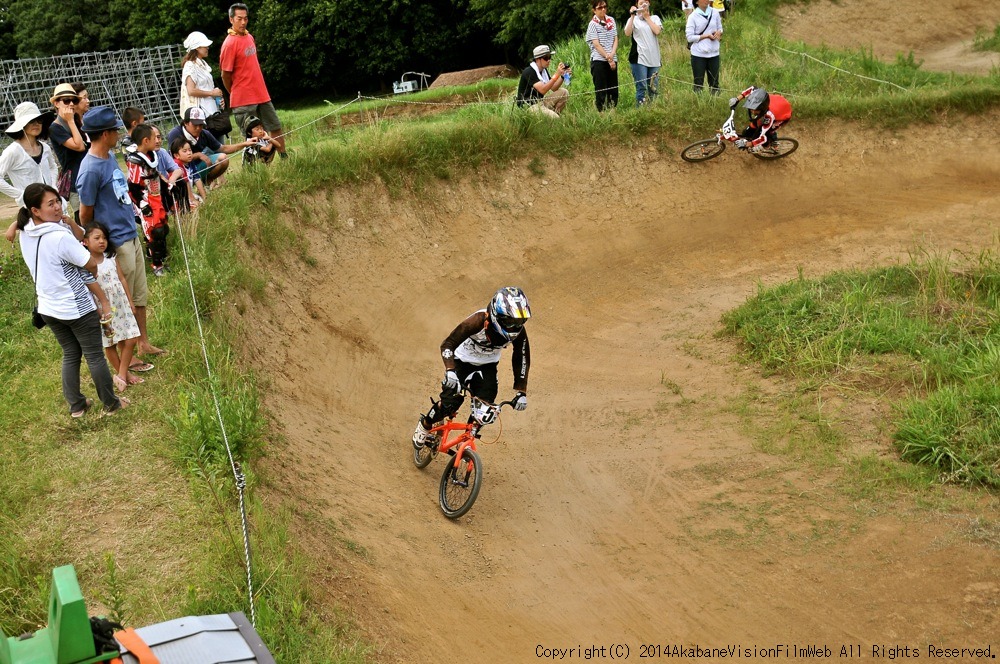  ２０１４JOSF緑山８月定期戦VOL9：BMX１４オーバー決勝　動画あり_b0065730_20304194.jpg