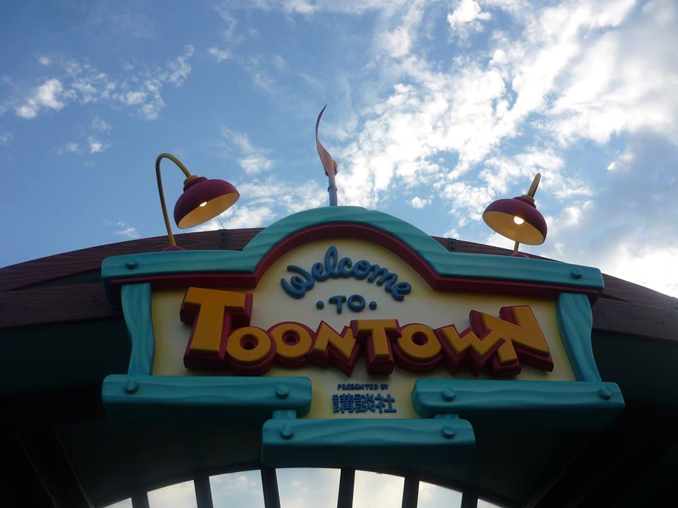 お誕生日は　Magic Kingdom 魔法の国　東京ディズニーランド (Tokyo Disneyland)へⅠ♪•*¨*•.¸¸♪♡✝_a0053662_0245673.jpg