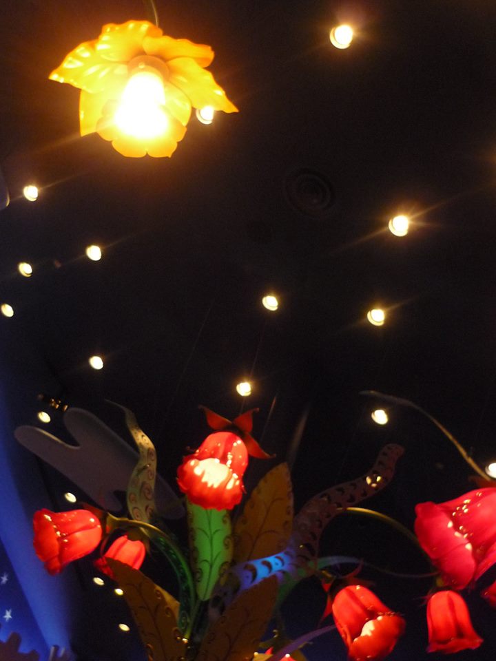 お誕生日は　Magic Kingdom 魔法の国　東京ディズニーランド (Tokyo Disneyland)へⅠ♪•*¨*•.¸¸♪♡✝_a0053662_0322918.jpg