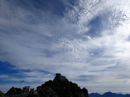 雲上の縦走　7/30~8/4　　その2　澄んだ雲　（剣沢~五色ヶ原）_c0303868_96354.jpg