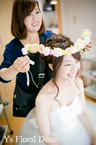 シュガートーンの淡い色合い 花冠&ブーケ 大阪へ_b0113510_0245996.jpg