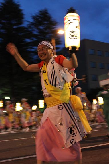 青森ねぶた祭りと幸せをもたらす鈴 おもちゃ箱ぐらし 青森市 お花教室 ケイ フルール 青森ねぶた祭りと幸せをもたらす鈴 おもちゃ箱ぐらし 青森市 お花教室 ケイ フルール