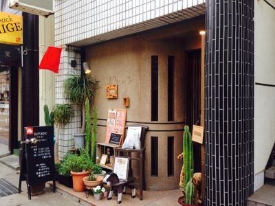 BARと書いて「バール」と読みます。_f0301305_14465734.jpg