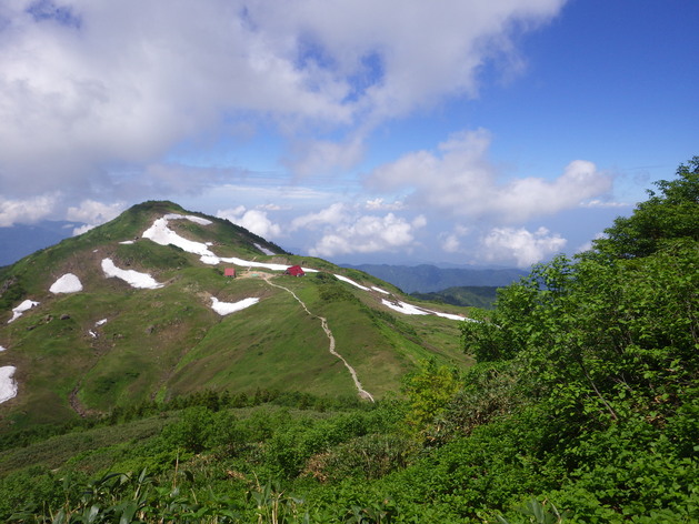 朝日岳〜雪倉岳（1日目） 2/2_a0094280_18123521.jpg