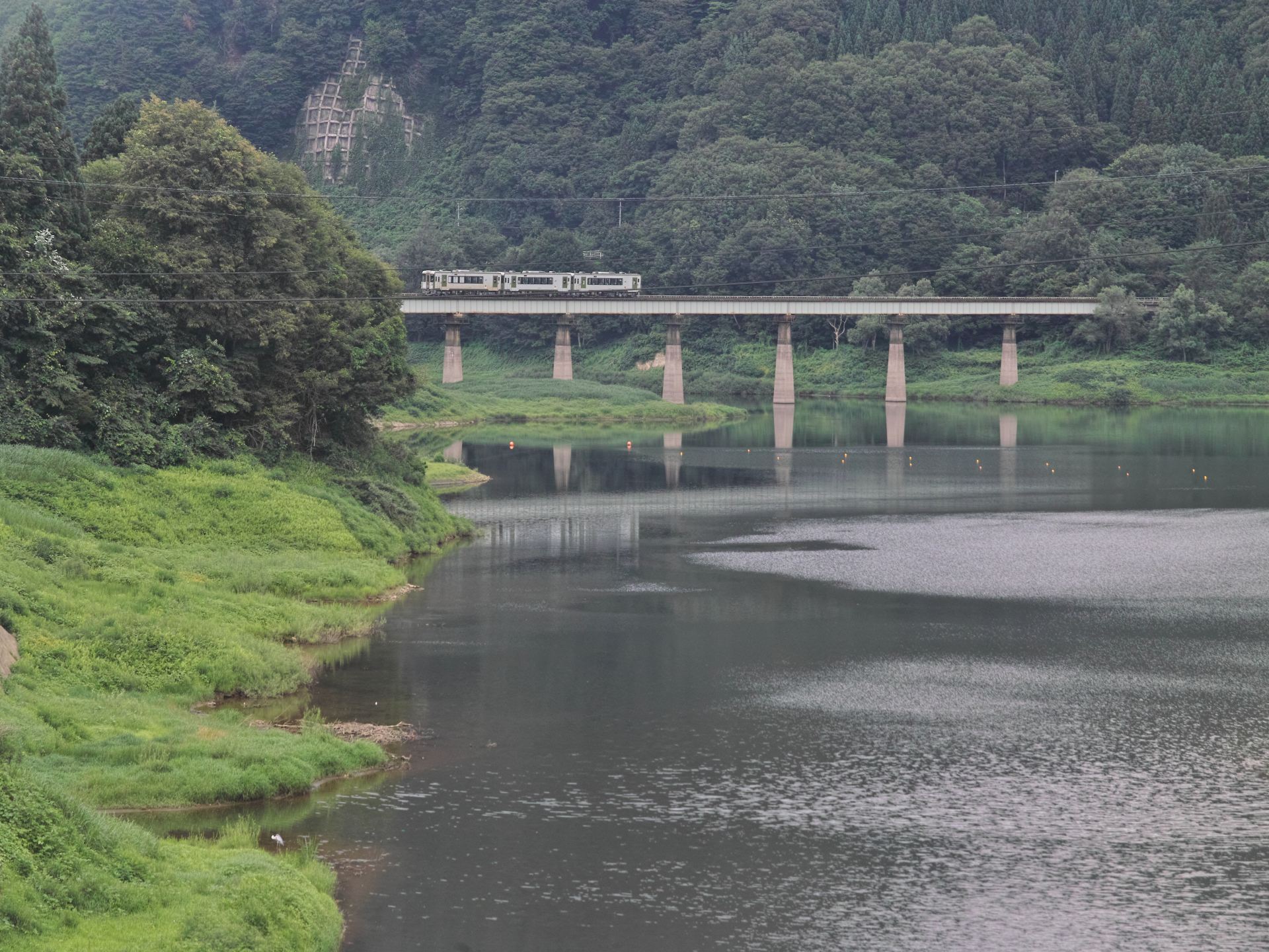 東北の秘湯と山：鉄道編_c0008948_22165100.jpg