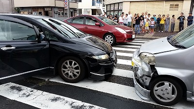 沼津でも脱法(危険)ハーブ事故か??_d0050503_884676.jpg