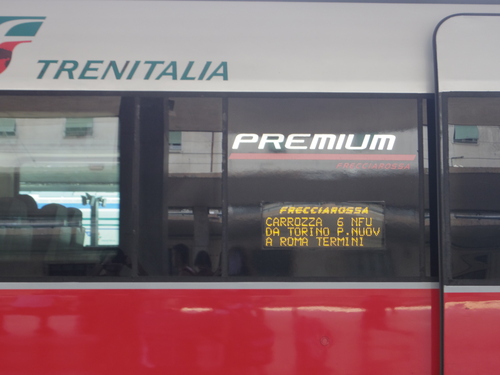 イタリアへの旅その2―ミラノドォーモ、高速列車プレミアムクラスでフィレンツェへ_e0123104_7241799.jpg