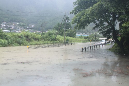 台風が通り過ぎて_f0299108_23104349.jpg