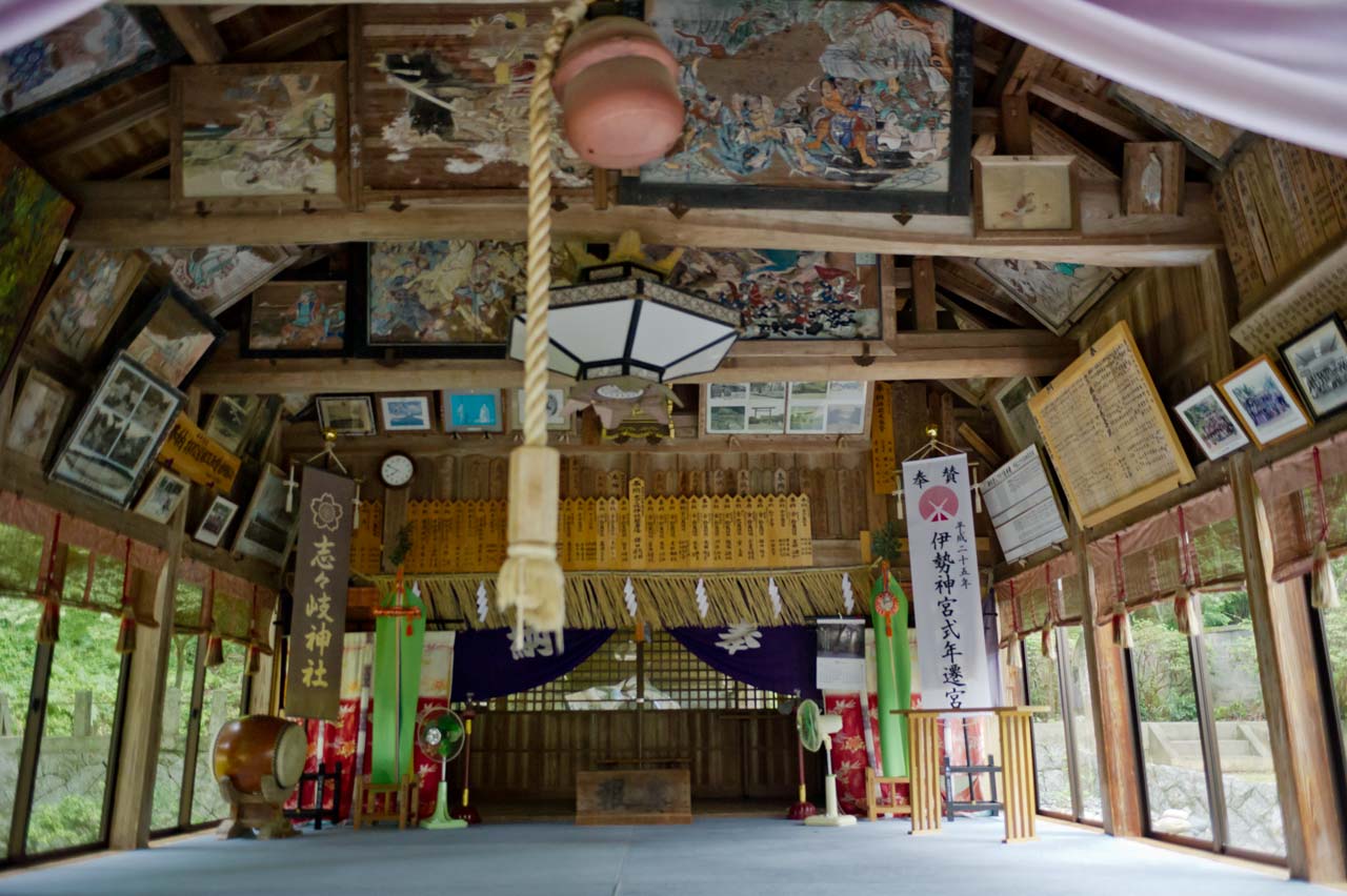 志々岐神社　福岡県糸島市志摩御床_b0023047_07333102.jpg