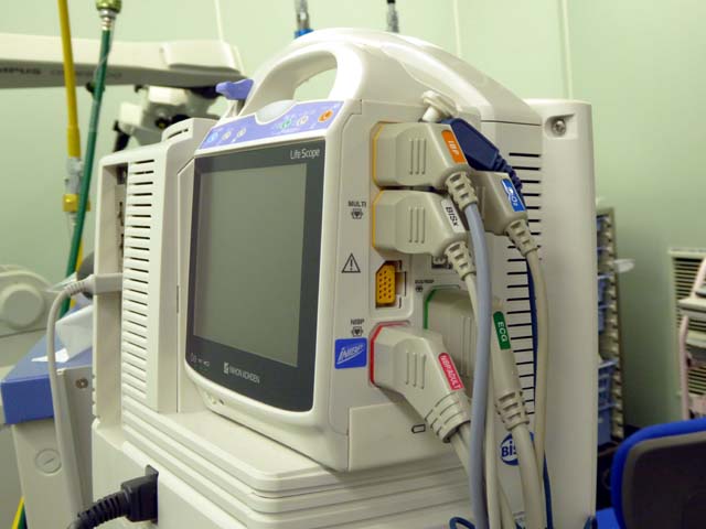  日本光電の新型自動血圧計②_a0048974_23554957.jpg