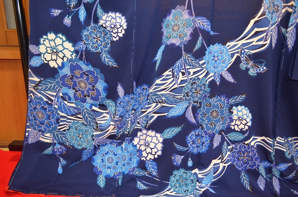夏のふりそで展 新柄揃えてます(*^^)_d0230676_2021196.jpg