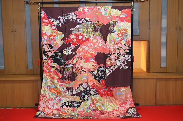 夏のふりそで展 新柄揃えてます(*^^)_d0230676_2041630.jpg