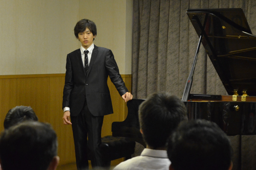 まさにブラヴォー!大滝拓哉さんリサイタル。_e0046190_1651372.jpg