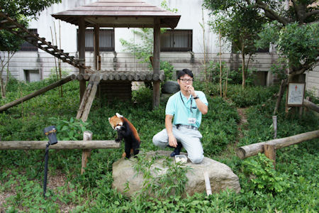 福岡市動物園の夏休み恒例イベント“夜の動物園”_b0181459_1459473.jpg