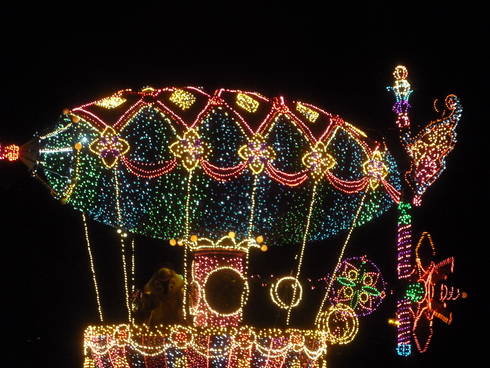 お誕生日は　Magic Kingdom 魔法の国　東京ディズニーランド (Tokyo Disneyland)へⅡ♪•*¨*•.¸¸♪♡✝_a0053662_18151827.jpg