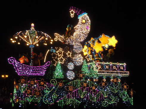 お誕生日は　Magic Kingdom 魔法の国　東京ディズニーランド (Tokyo Disneyland)へⅡ♪•*¨*•.¸¸♪♡✝_a0053662_18164342.jpg
