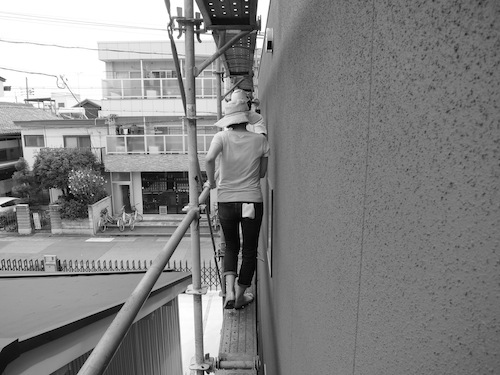 建築中 「MONOQLO」完成!!_f0324766_1832010.jpg